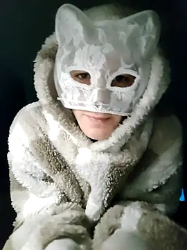 AnimalModeLive online show from 11-10-25, 04:22