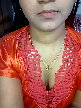 Snapshot of Neha533 chatting on 11-23-25, 06:19 Neha533 online show from 11-23-25, 06:19