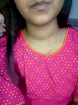 Snapshot of Neha533 chatting on 11-27-25, 05:48 Neha533 online show from 11-27-25, 05:48