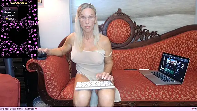 ChrisTinaBruce online show from 11-16-25, 02:00