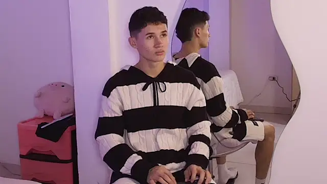 Eiden Blake online show from 11-29-25, 11:30