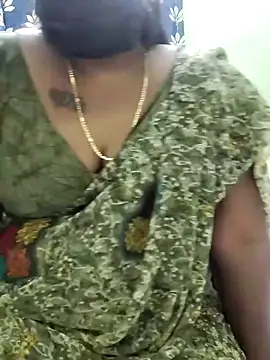 tam-queen1 online show from 11-10-25, 09:08