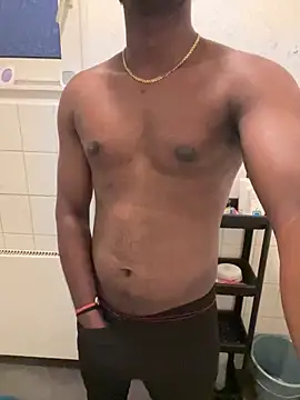 Snapshot of Unga30 chatting on 11-03-25, 04:30 Unga30 online show from 11-03-25, 04:30