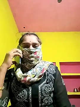 Snapshot of Hot_sega chatting on 11-08-25, 04:56 Hot sega online show from 11-08-25, 04:56