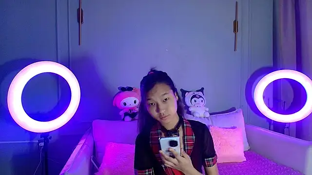 lihnpham online show from 12-18-25, 03:12