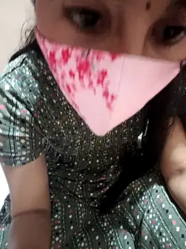 Snapshot of Tamil_White_Rose chatting on 02-10-26, 08:57 Tamil White Rose online show from 02-10-26, 08:57