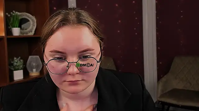 Snapshot of cherry_nya chatting on 11-11-25, 02:06 cherry nya online show from 11-11-25, 02:06