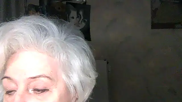 Snapshot of ValeriaKroww chatting on 11-05-25, 04:18 ValeriaKroww online show from 11-05-25, 04:18