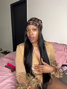 PrincessDreamm online show from 11-19-25, 11:38