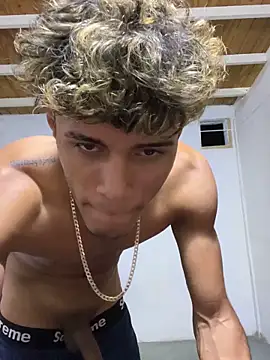 meliodas 23cm online show from 02-08-26, 04:49