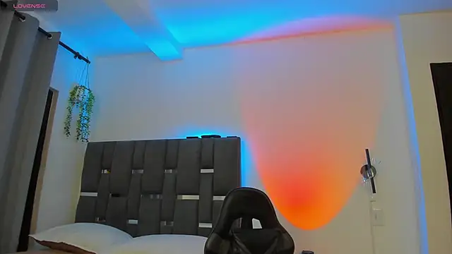 Snapshot of noah_corvelle chatting on 02-08-26, 04:16 noah corvelle online show from 02-08-26, 04:16