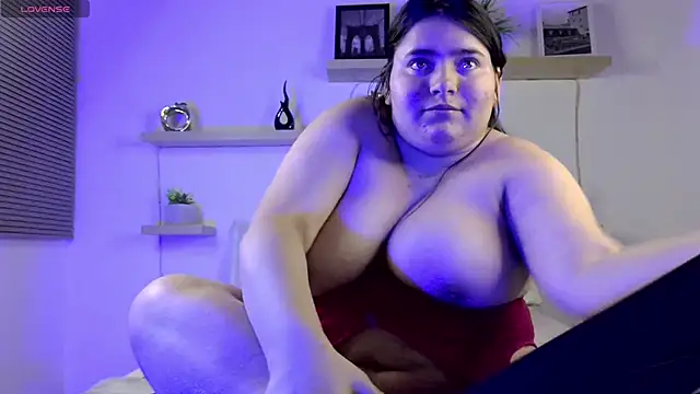 estrella gold online show from 11-25-25, 02:55