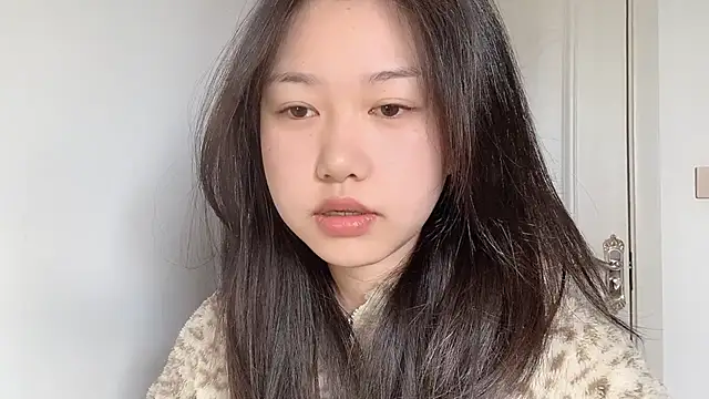 Xiaoji61 online show from 11-22-25, 06:23