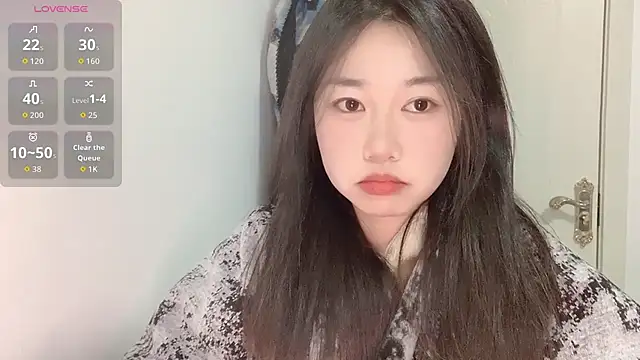 Xiaoji61 online show from 01-06-26, 06:17