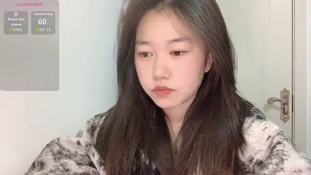 Xiaoji61 online show from 01-15-26, 09:25