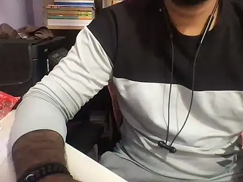 KingCobra 07 online show from 06-09-26, 02:34