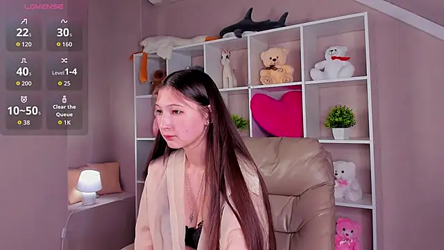 Ella Burns online show from 11-11-25, 09:42