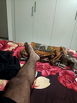 Snapshot of RubyEntity chatting on 11-10-25, 05:56 RubyEntity online show from 11-10-25, 05:56