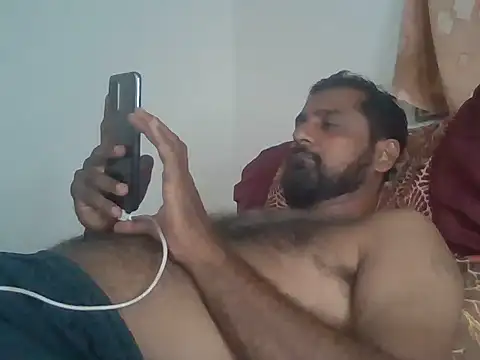 Snapshot of RubyEntity chatting on 11-12-25, 07:13 RubyEntity online show from 11-12-25, 07:13