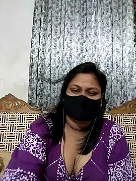 Snapshot of munni-506 chatting on 11-07-25, 08:53 munni-506 online show from 11-07-25, 08:53