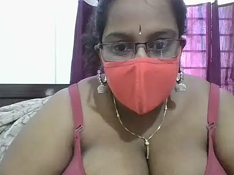 hootypriya online show from 02-18-26, 05:25
