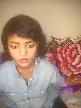 Snapshot of Freakingromance chatting on 02-17-26, 07:20 Freakingromance online show from 02-17-26, 07:20