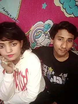 Snapshot of Freakingromance chatting on 02-21-26, 03:46 Freakingromance online show from 02-21-26, 03:46