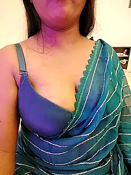 LoveLy-Soneya online show from 12-21-25, 02:35