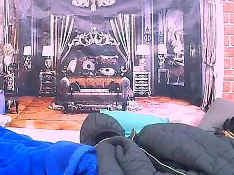 Snapshot of EbonyCurvy4u chatting on 11-07-25, 05:46 EbonyCurvy4u online show from 11-07-25, 05:46