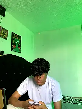 CyrusAndGrase online show from 01-16-26, 08:57