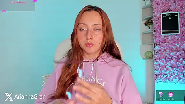 Snapshot of Arianna_Gren18 chatting on 02-03-26, 01:16 Arianna Gren18 online show from 02-03-26, 01:16