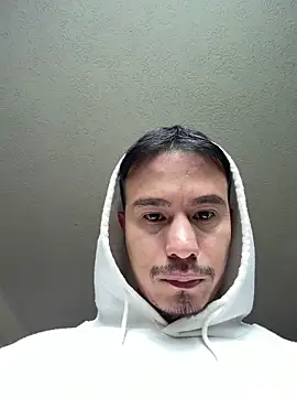 RaySullivan online show from 12-20-25, 01:18