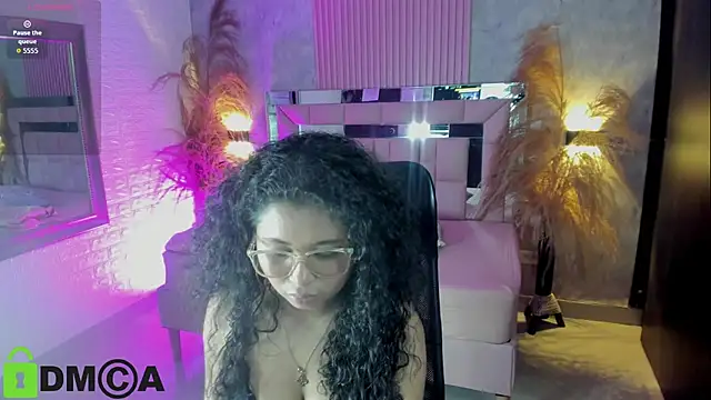 griselle rousse online show from 11-22-25, 05:01