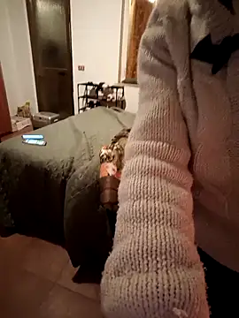 Snapshot of MacabretteAndMalaky chatting on 03-02-26, 08:37 MacabretteAndMalaky online show from 03-02-26, 08:37