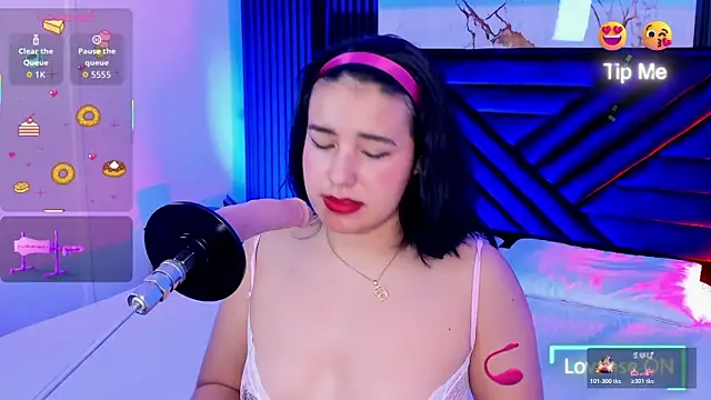 Lalalemoonds online show from 12-22-25, 12:57