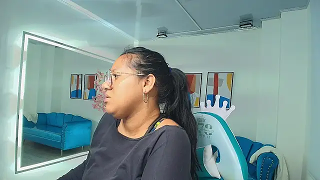 Alondra gomexxx online show from 12-04-25, 03:38