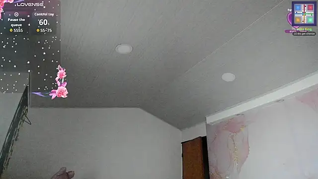 Snapshot of _sophia_sweet20 chatting on 11-09-25, 10:41 sophia sweet20 online show from 11-09-25, 10:41