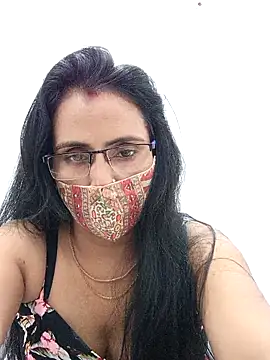 sanjana077 online show from 03-01-26, 04:53