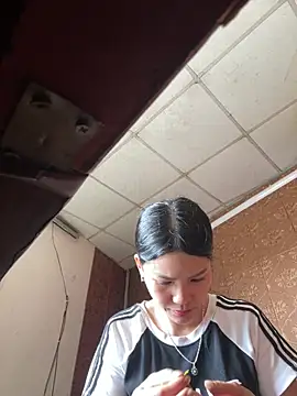 Snapshot of Beolulu chatting on 03-02-26, 07:26 Beolulu online show from 03-02-26, 07:26