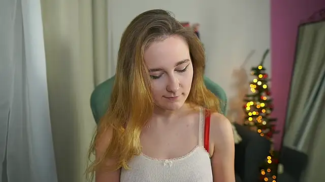 glossy babe  online show from 12-19-25, 02:13