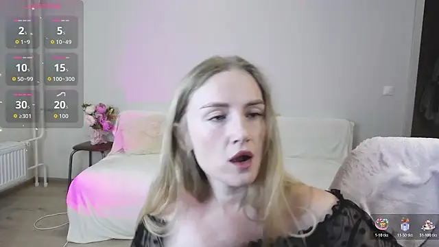 Snapshot of olliebells chatting on 11-07-25, 05:29 olliebells online show from 11-07-25, 05:29