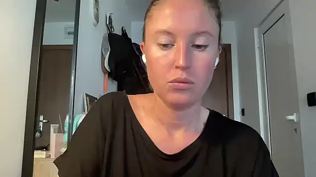 Ameli8 online show from 11-22-25, 02:05