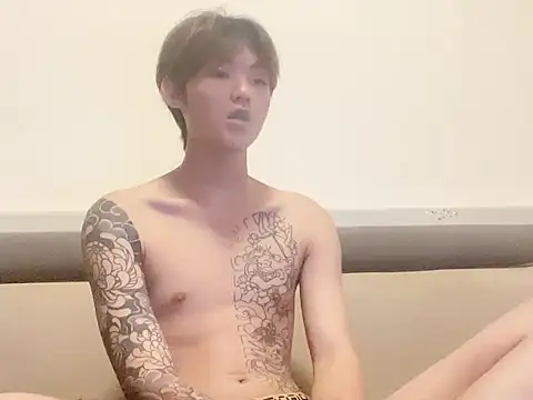 xiaomeng2563 online show from 01-05-26, 05:27