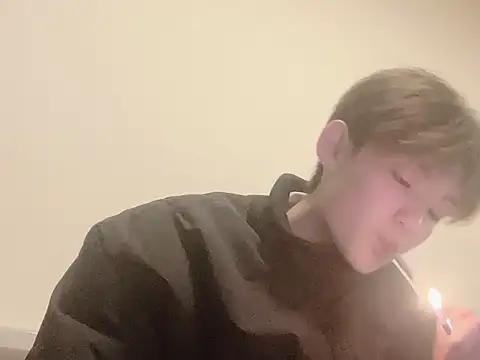 xiaomeng2563 online show from 01-18-26, 07:56