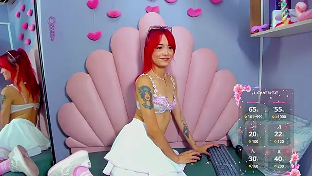 Snapshot of luci_miller chatting on 11-06-25, 02:56 luci miller online show from 11-06-25, 02:56