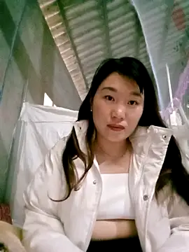 Helen kelly online show from 11-13-25, 01:04