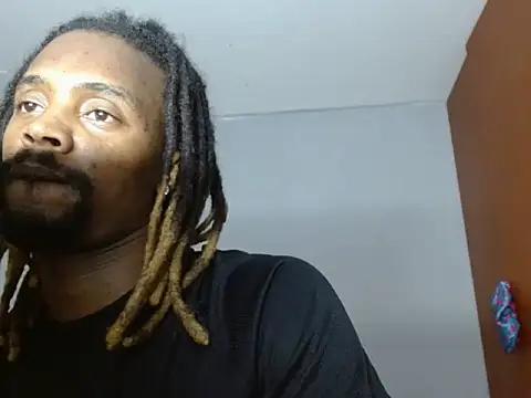 Snapshot of Dangerhook chatting on 11-19-25, 07:41 Dangerhook online show from 11-19-25, 07:41