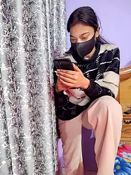 Student12th online show from 01-13-26, 04:01