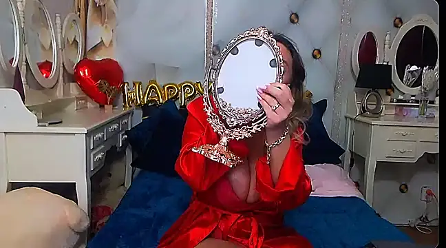 Snapshot of xplayfullblondexx chatting on 03-06-25, 06:19 xplayfullblondexx online show from 03-06-25, 06:19