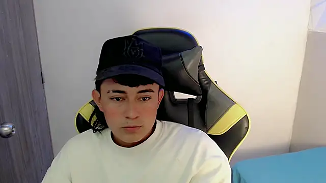 Tatann 18 online show from 11-27-25, 08:44